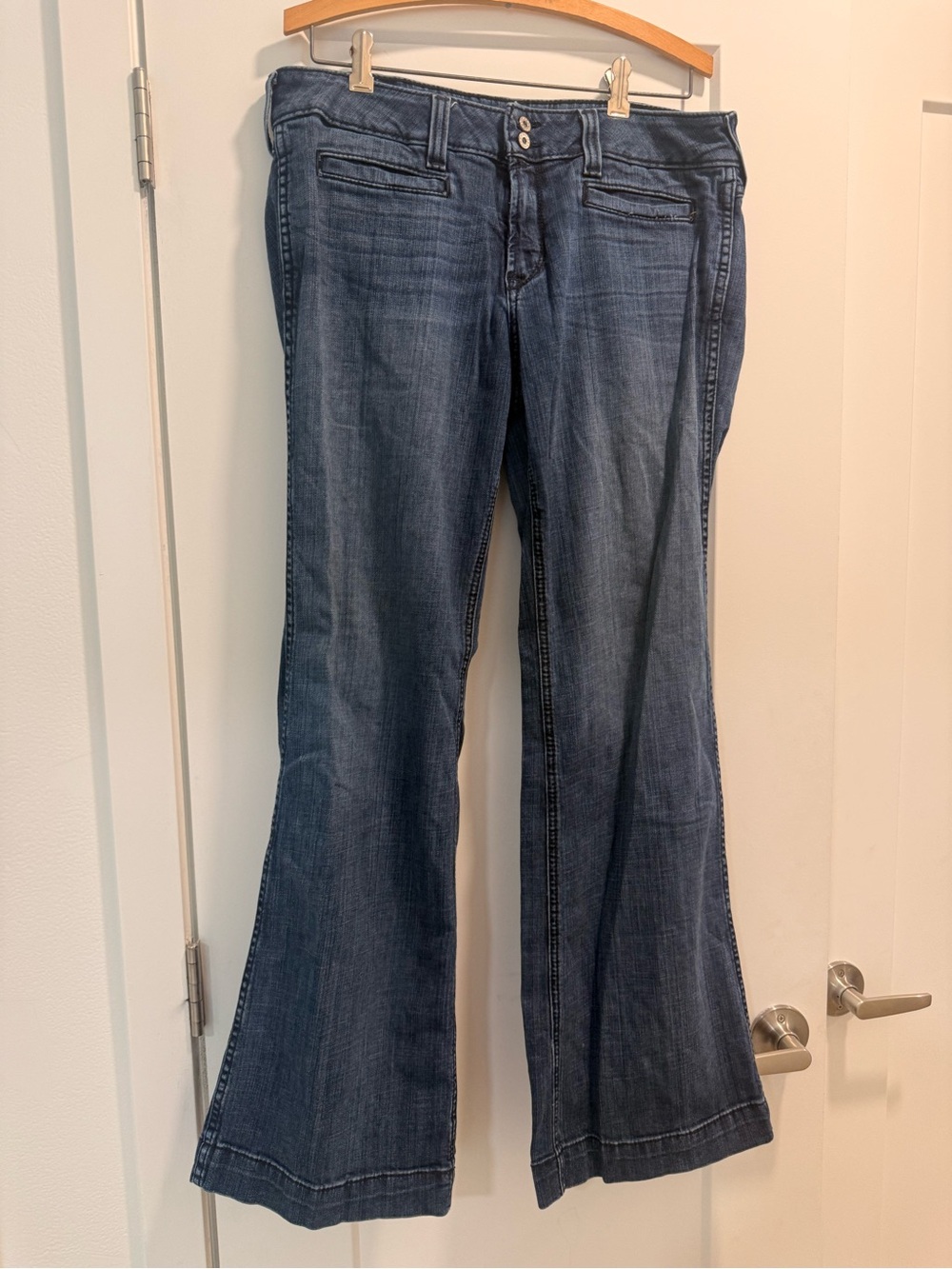 Ariat Women's Medium Blue Flare Jeans